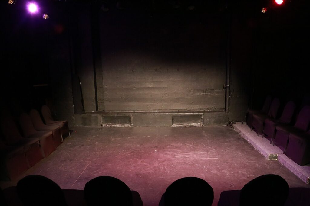 Ice presenteert Khalid Alterch in Almelo